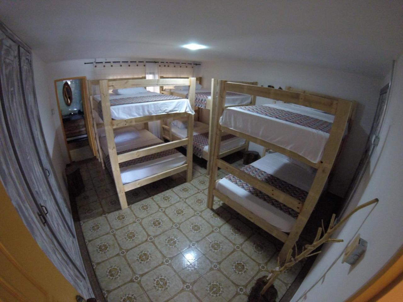La Otra Mitad Hostel Armenia  Ngoại thất bức ảnh